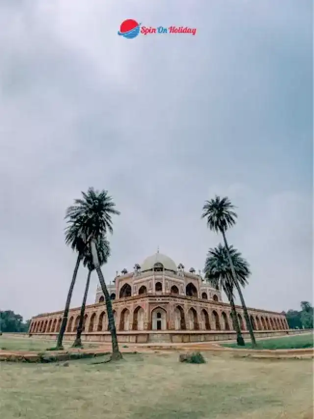 Explore Best Delhi Tourist Places Here