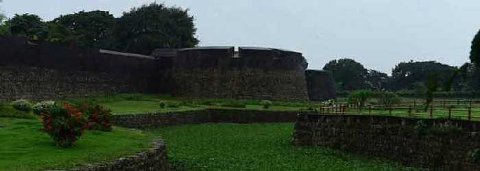 Palakkad Fort | Palakkad Tourist Places